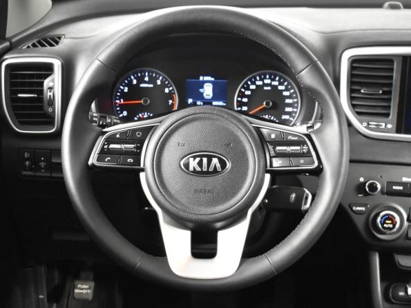 Kia Sportage IV Рестайлинг с пробегом 2020 года, цена 2 339 900 рублей, 99502 км, внедорожник, Автокод Объявления