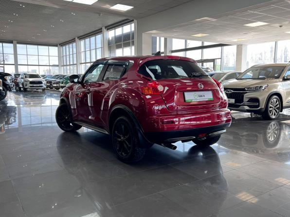 Nissan Juke I с пробегом 2011 года, цена 1 020 000 рублей, 179177 км, внедорожник, Автокод Объявления