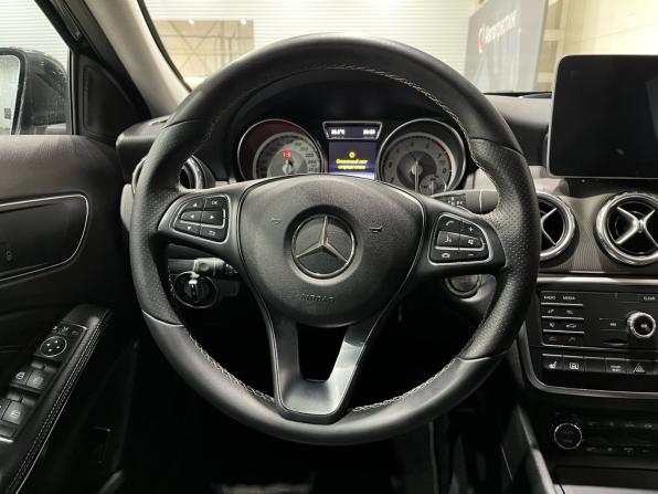 Mercedes-Benz GLA I (X156) с пробегом 2016 года, цена 1 690 000 рублей, 180055 км, внедорожник, Автокод Объявления