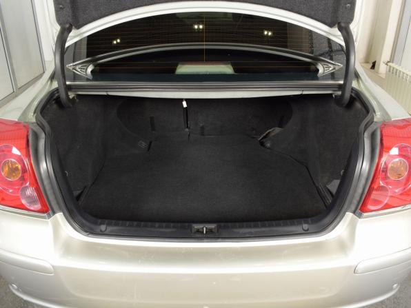 Toyota Avensis II с пробегом 2004 года, цена 658 999 рублей, 301126 км, седан, Автокод Объявления