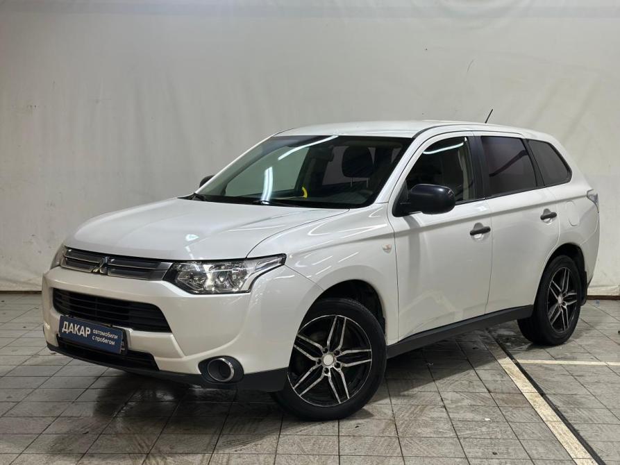 Mitsubishi Outlander III Рестайлинг Санкт-Петербург  - изображение 1