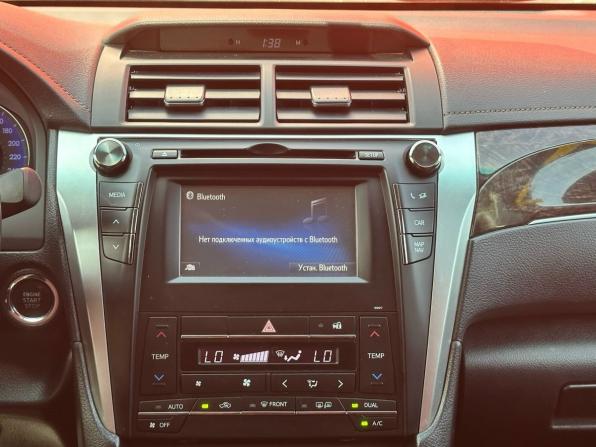 Toyota Camry VII (XV50) Рестайлинг с пробегом 2017 года, цена 2 400 000 рублей, 136200 км, седан, Автокод Объявления