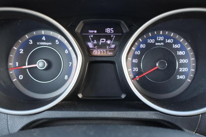 Hyundai Elantra V (MD) Рестайлинг с пробегом 2015 года, цена 899 000 рублей, 192000 км, седан, Автокод Объявления