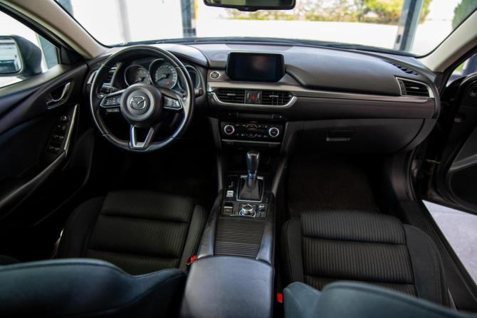 Mazda 6 III (GJ) Рестайлинг с пробегом 2018 года, цена 2 700 000 рублей, 210660 км, седан, Автокод Объявления