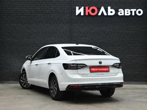 Volkswagen Lavida III Рестайлинг с пробегом 2023 года, цена 1 880 000 рублей, 13817 км, седан, Автокод Объявления