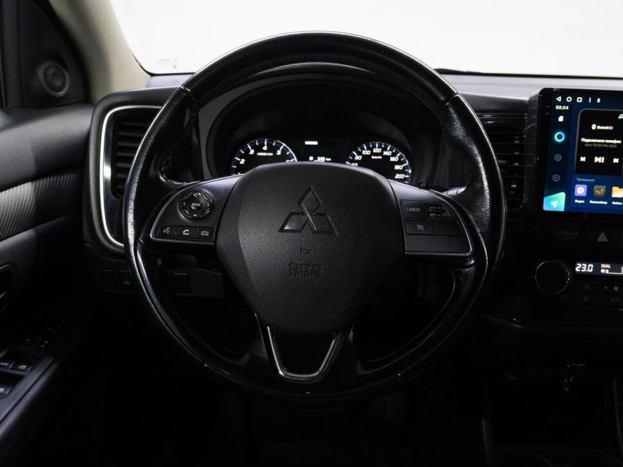 Mitsubishi Outlander III Рестайлинг 2 Тюмень  - изображение 19