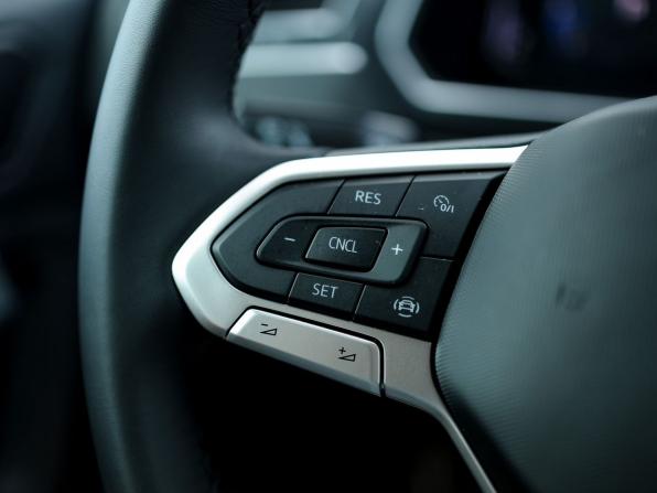 Volkswagen Tiguan II с пробегом 2019 года, цена 2 599 000 рублей, 111866 км, внедорожник, Автокод Объявления