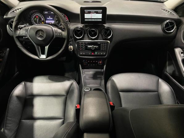 Mercedes-Benz GLA I (X156) с пробегом 2015 года, цена 1 930 000 рублей, 137878 км, внедорожник, Автокод Объявления