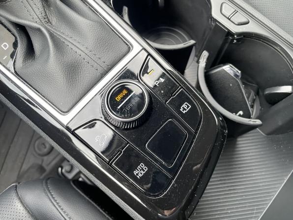 Kia Sportage V с пробегом 2022 года, цена 3 399 000 рублей, 67311 км, внедорожник, Автокод Объявления