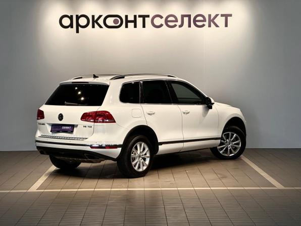 Volkswagen Touareg II Рестайлинг с пробегом 2017 года, цена 2 730 000 рублей, 228061 км, внедорожник, Автокод Объявления