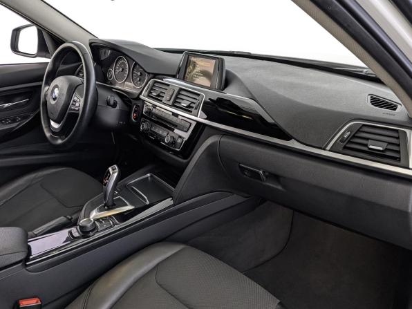 BMW 3 серии VI (F3x) Рестайлинг с пробегом 2017 года, цена 1 997 000 рублей, 108631 км, седан, Автокод Объявления