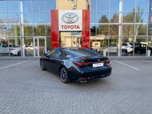 Toyota Avalon V с пробегом 2022 года, цена 3 599 000 рублей, 111118 км, седан, Автокод Объявления