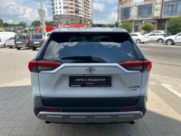 Toyota RAV4 V (XA50) с пробегом 2022 года, цена 3 000 000 рублей, 103000 км, внедорожник, Автокод Объявления
