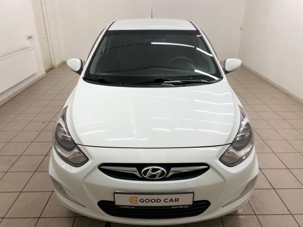 Hyundai Solaris I с пробегом 2014 года, цена 920 000 рублей, 151603 км, хэтчбек, Автокод Объявления