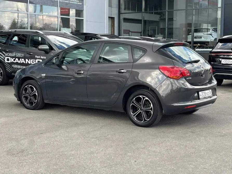 Opel Astra J Рестайлинг Воронеж  - изображение 6