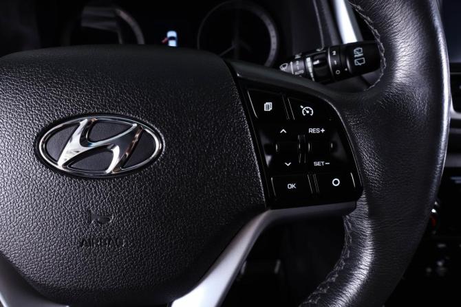 Hyundai Tucson III с пробегом 2016 года, цена 1 959 000 рублей, 159265 км, внедорожник, Автокод Объявления