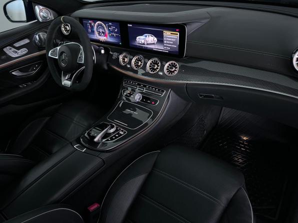 Mercedes-Benz E-Класс AMG V (W213) с пробегом 2017 года, цена 6 499 000 рублей, 80515 км, седан, Автокод Объявления