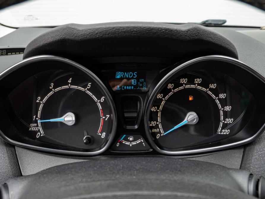 Ford Fiesta Mk6 Рестайлинг Краснодар  - изображение 16