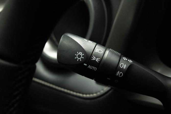 Toyota RAV4 IV (XA40) Рестайлинг с пробегом 2019 года, цена 2 279 000 рублей, 169518 км, внедорожник, Автокод Объявления