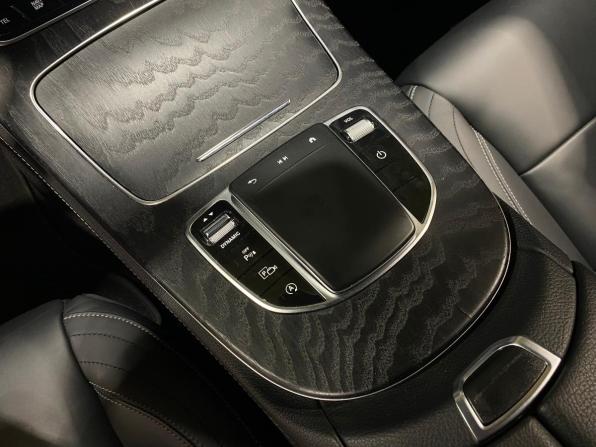 Mercedes-Benz E-Класс V (W213 S213 C238) Рестайлинг с пробегом 2020 года, цена 5 100 000 рублей, 60910 км, седан, Автокод Объявления