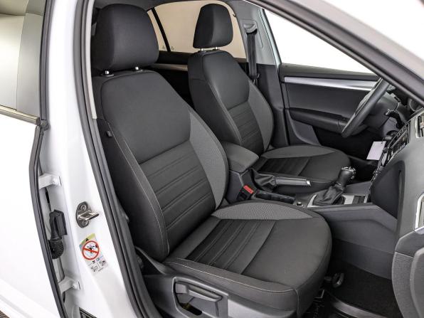 Skoda Octavia III (A7) Рестайлинг с пробегом 2019 года, цена 1 770 000 рублей, 94440 км, лифтбек, Автокод Объявления