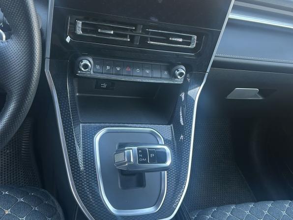 Haval M6 II с пробегом 2024 года, цена 1 750 000 рублей, 53700 км, внедорожник, Автокод Объявления