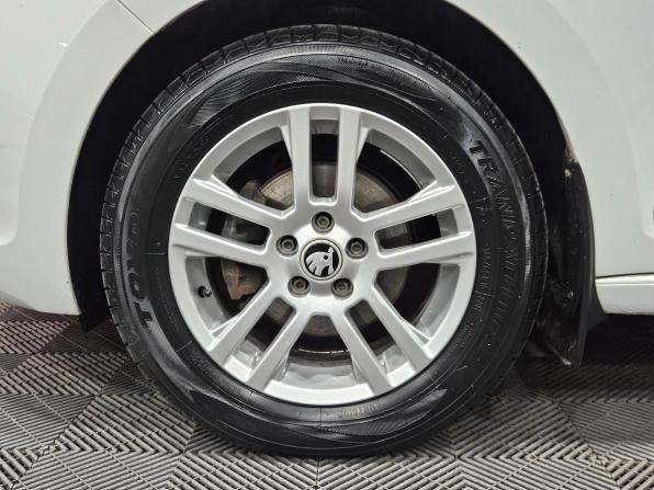 Skoda Rapid I Рестайлинг с пробегом 2018 года, цена 1 135 000 рублей, 84646 км, лифтбек, Автокод Объявления