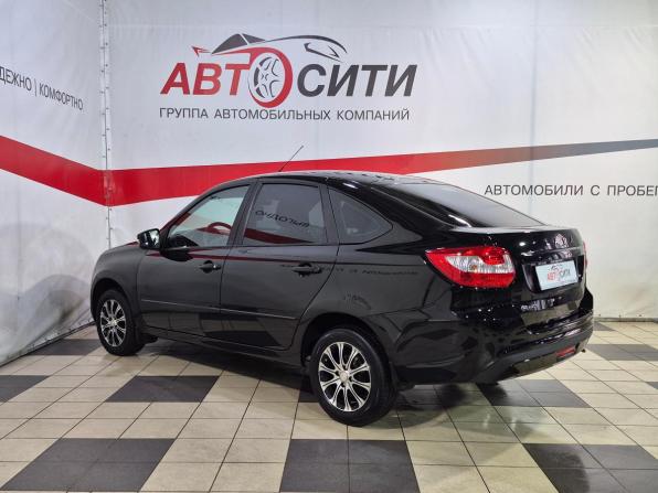 Lada (ВАЗ) Granta I Рестайлинг с пробегом 2023 года, цена 821 000 рублей, 40401 км, лифтбек, Автокод Объявления