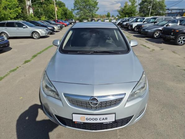 Opel Astra J с пробегом 2010 года, цена 590 000 рублей, 150194 км, хэтчбек, Автокод Объявления
