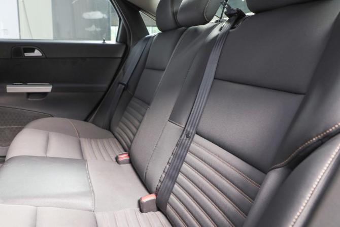 Volvo S40 II Рестайлинг с пробегом 2012 года, цена 929 000 рублей, 107200 км, седан, Автокод Объявления