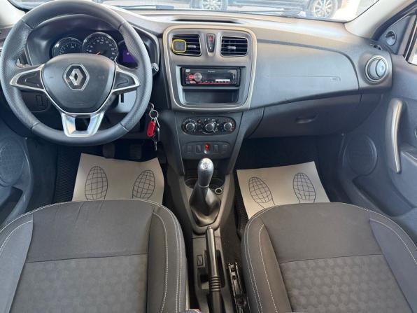 Renault Logan II Рестайлинг с пробегом 2018 года, цена 753 000 рублей, 127247 км, седан, Автокод Объявления