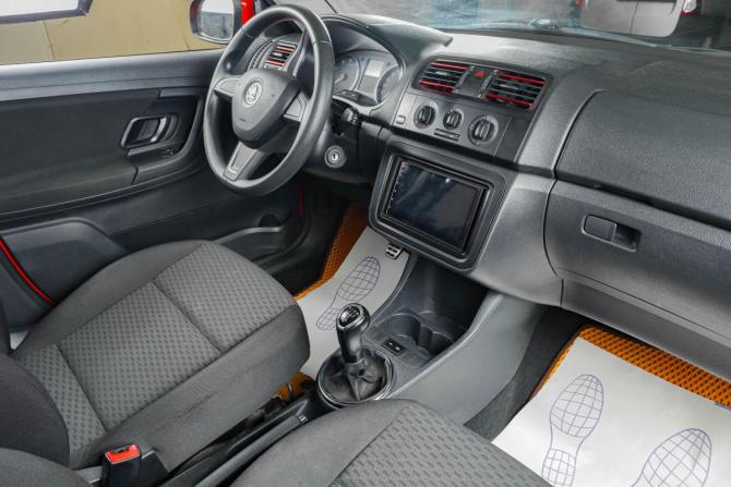 Skoda Fabia II Рестайлинг с пробегом 2014 года, цена 679 000 рублей, 151000 км, хэтчбек, Автокод Объявления