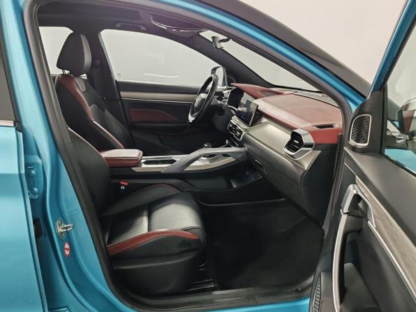 Geely Coolray I с пробегом 2023 года, цена 1 555 000 рублей, 90253 км, внедорожник, Автокод Объявления