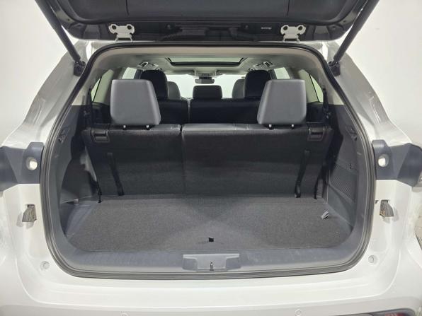 Toyota Highlander IV (XU70) с пробегом 2026 года, цена 5 890 000 рублей, 30 км, внедорожник, Автокод Объявления