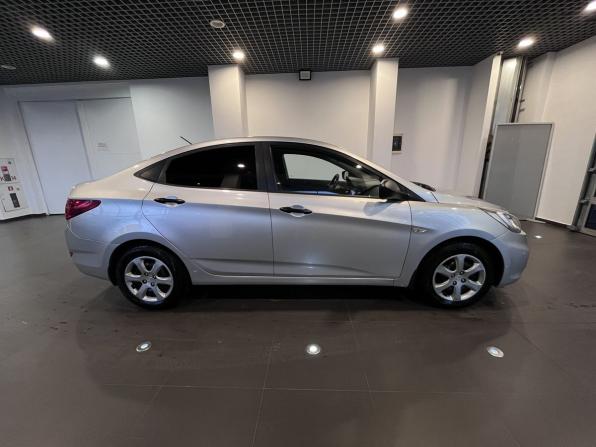 Hyundai Solaris I с пробегом 2011 года, цена 579 000 рублей, 158698 км, седан, Автокод Объявления