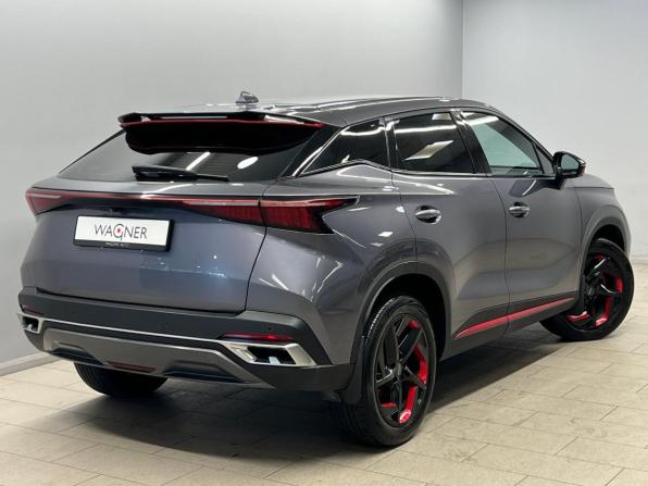 Omoda C5 I с пробегом 2023 года, цена 1 699 000 рублей, 55232 км, внедорожник, Автокод Объявления