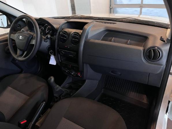 Lada (ВАЗ) Largus I Рестайлинг с пробегом 2024 года, цена 1 594 000 рублей, 294 км, универсал, Автокод Объявления