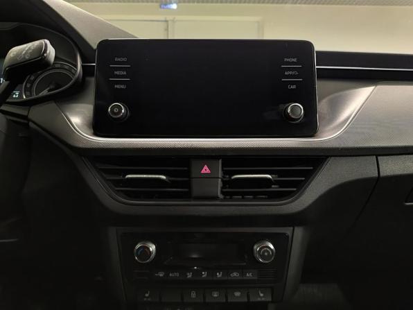 Skoda Rapid II с пробегом 2021 года, цена 1 445 000 рублей, 136584 км, лифтбек, Автокод Объявления