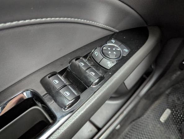 Ford Mondeo V с пробегом 2018 года, цена 1 587 000 рублей, 140481 км, универсал, Автокод Объявления