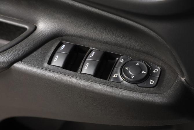 Chevrolet Equinox III Рестайлинг с пробегом 2020 года, цена 2 999 000 рублей, 70501 км, внедорожник, Автокод Объявления