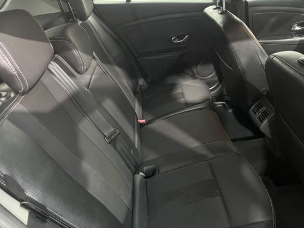 Renault Megane III с пробегом 2011 года, цена 631 000 рублей, 202565 км, хэтчбек, Автокод Объявления