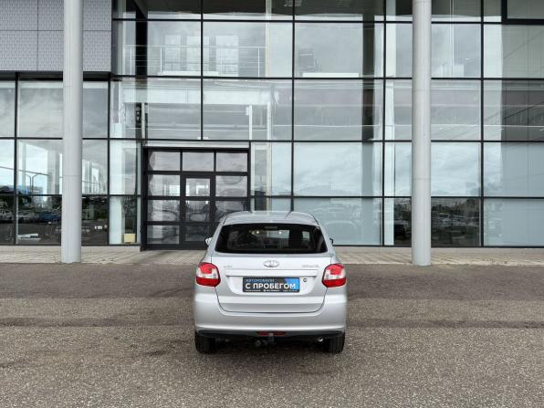 Lada (ВАЗ) Granta I с пробегом 2015 года, цена 330 000 рублей, 171160 км, лифтбек, Автокод Объявления