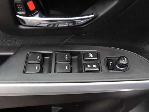 Suzuki SX4 II (S-Cross) с пробегом 2014 года, цена 1 180 000 рублей, 89835 км, хэтчбек, Автокод Объявления