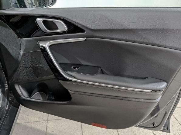 Kia Ceed III с пробегом 2021 года, цена 1 660 000 рублей, 150976 км, хэтчбек, Автокод Объявления