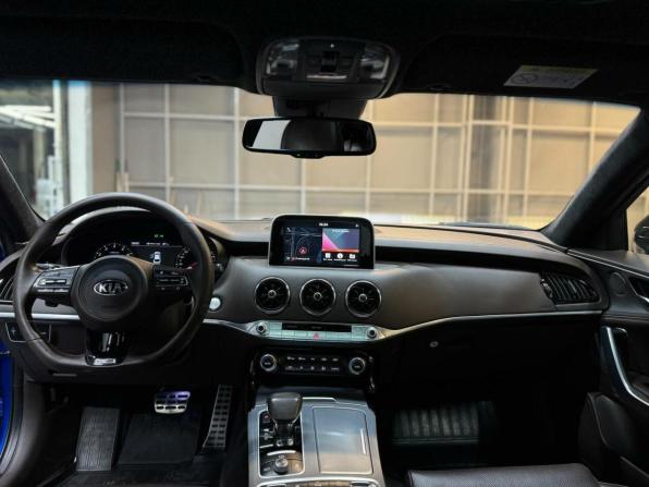 Kia Stinger I с пробегом 2018 года, цена 2 797 000 рублей, 62000 км, лифтбек, Автокод Объявления