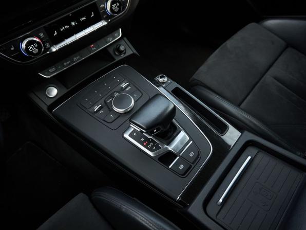 Audi Q5 II (FY) с пробегом 2018 года, цена 3 500 000 рублей, 79900 км, внедорожник, Автокод Объявления