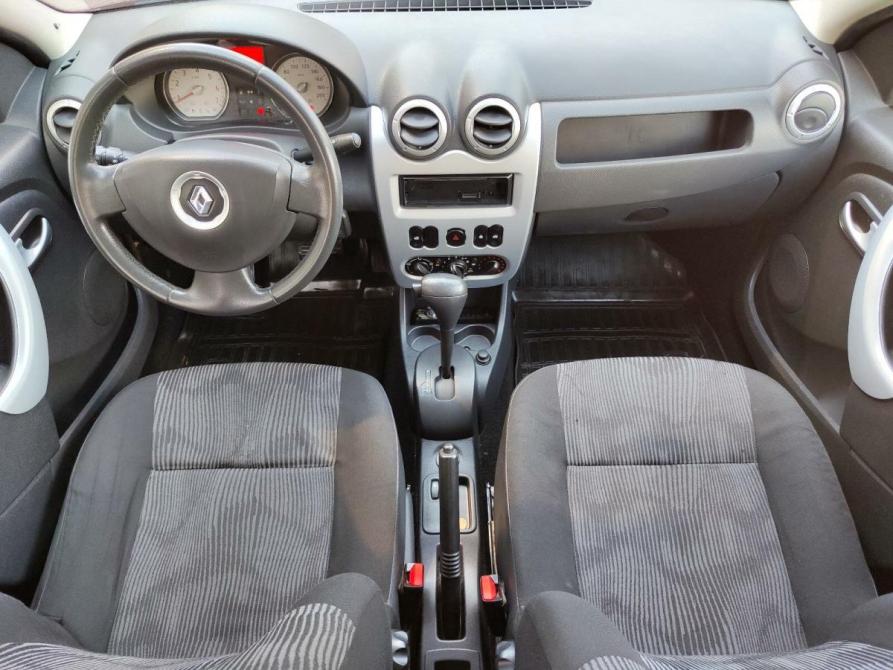 Renault Logan I Рестайлинг Набережные Челны  - изображение 13