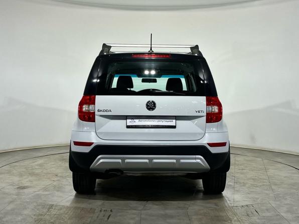 Skoda Yeti I Рестайлинг с пробегом 2018 года, цена 1 400 000 рублей, 117744 км, внедорожник, Автокод Объявления