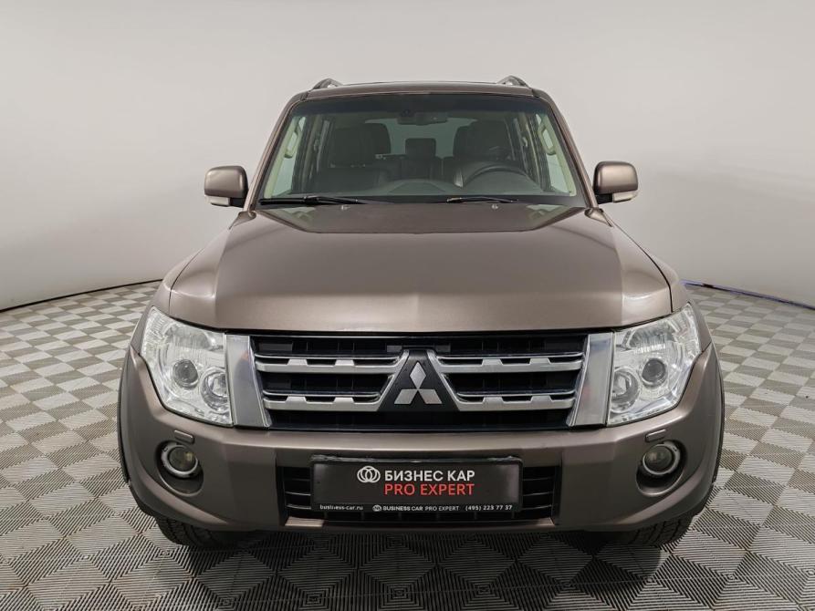 Mitsubishi Pajero IV Рестайлинг 1 Москва  - изображение 2