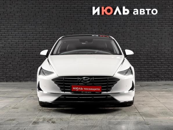 Hyundai Sonata VIII (DN8) с пробегом 2021 года, цена 2 885 000 рублей, 64388 км, седан, Автокод Объявления